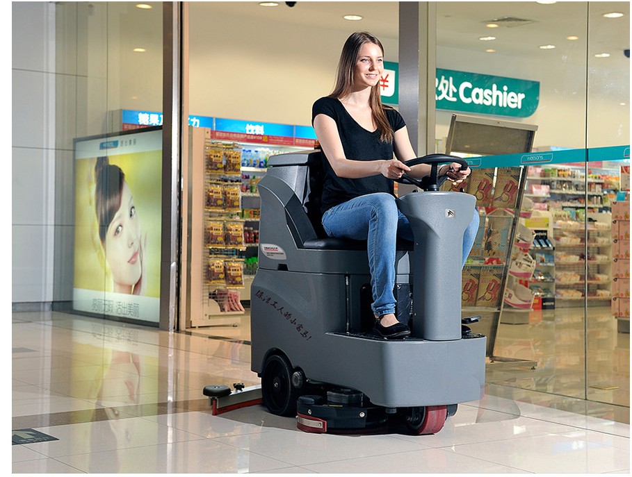 GM-MINI高美迷你洗地車|迷你駕駛洗地機(jī).jpg GM-MINI高美迷你洗地車|迷你駕駛洗地機(jī).jpg